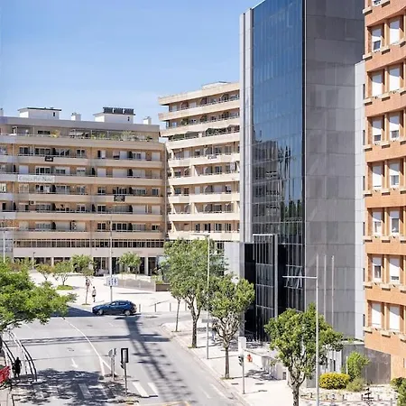 Julio Dinis Apartman *